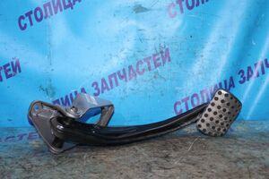 педаль газа - M-Class W164 - 2010 - 