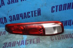 Стоп-сигнал - X-TRAIL NT30 (4913) R - скол -