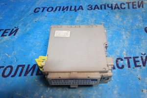 Блок предохранителей - LS600H/600HL UVF45 2UR-FSE - 8273050740 - 