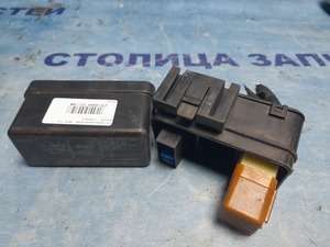 Блок предохранителей - M35 Y50 VQ35DE - 