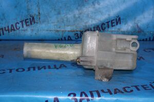 Бачок омывателя - CAMRY CV20, SV20, SV21, SV22 - Без мотора омывателя - 85331-32130 - 08.1986 - 06.1