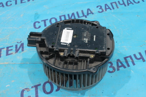 Мотор печки - CROWN MAJESTA UZS175, UZS173, UZS171, JZS177 - 87103-30430 -