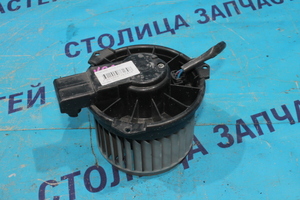 Мотор печки - PASSO QNC10, KGC10, KGC15 - 88550-97203 -