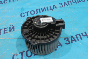 Мотор печки - ISIS ZNM10, ZGM15, ZGM11, ZGM10, ANM15, ANM10 - 87103-58010 -