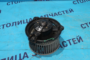 Мотор печки - CROWN JZS151, JZS153, JZS155, JZS157, GS151 - 87103-30300 -