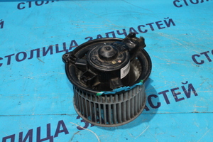 Мотор печки - CROWN JZS151, JZS153, JZS155, JZS157, GS151 - 87103-30300 -